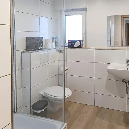 T&k - - 3-6 Apartamento