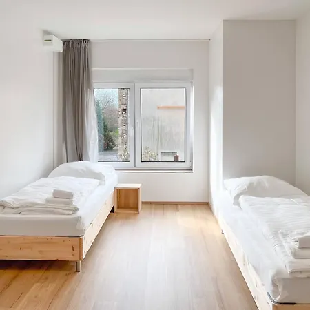 Apartment T&k - - 3-6 *