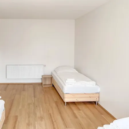 T&k - - 3-6 Apartamento *